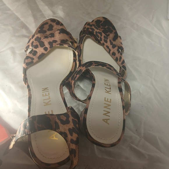 Anne Klein Leopard Print Platform Stiletto Sandals Women's Size 8 - Picture 6 of 8